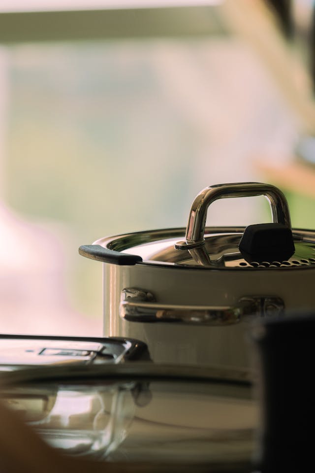 10 Clever Ways to Clean Between Pot Handle Rivets