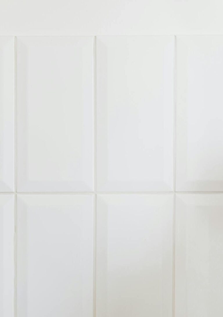 How to Clean Bathroom Tile Without Scrubbing