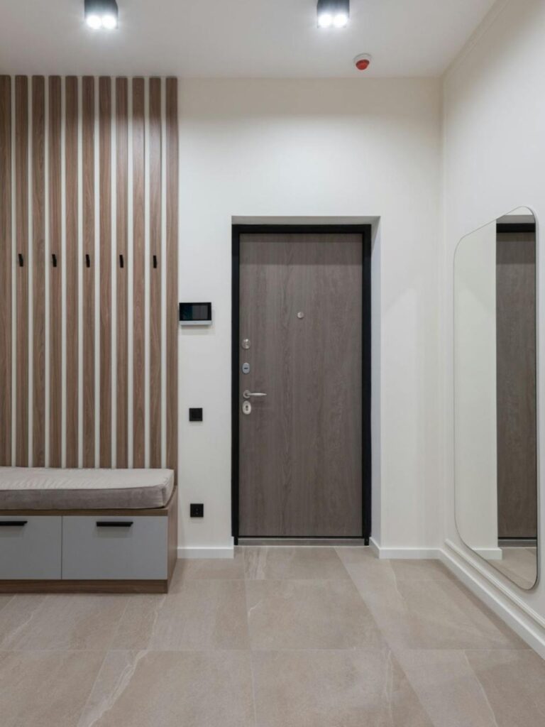 7 Simple Ways to Maintain Clean Hallways